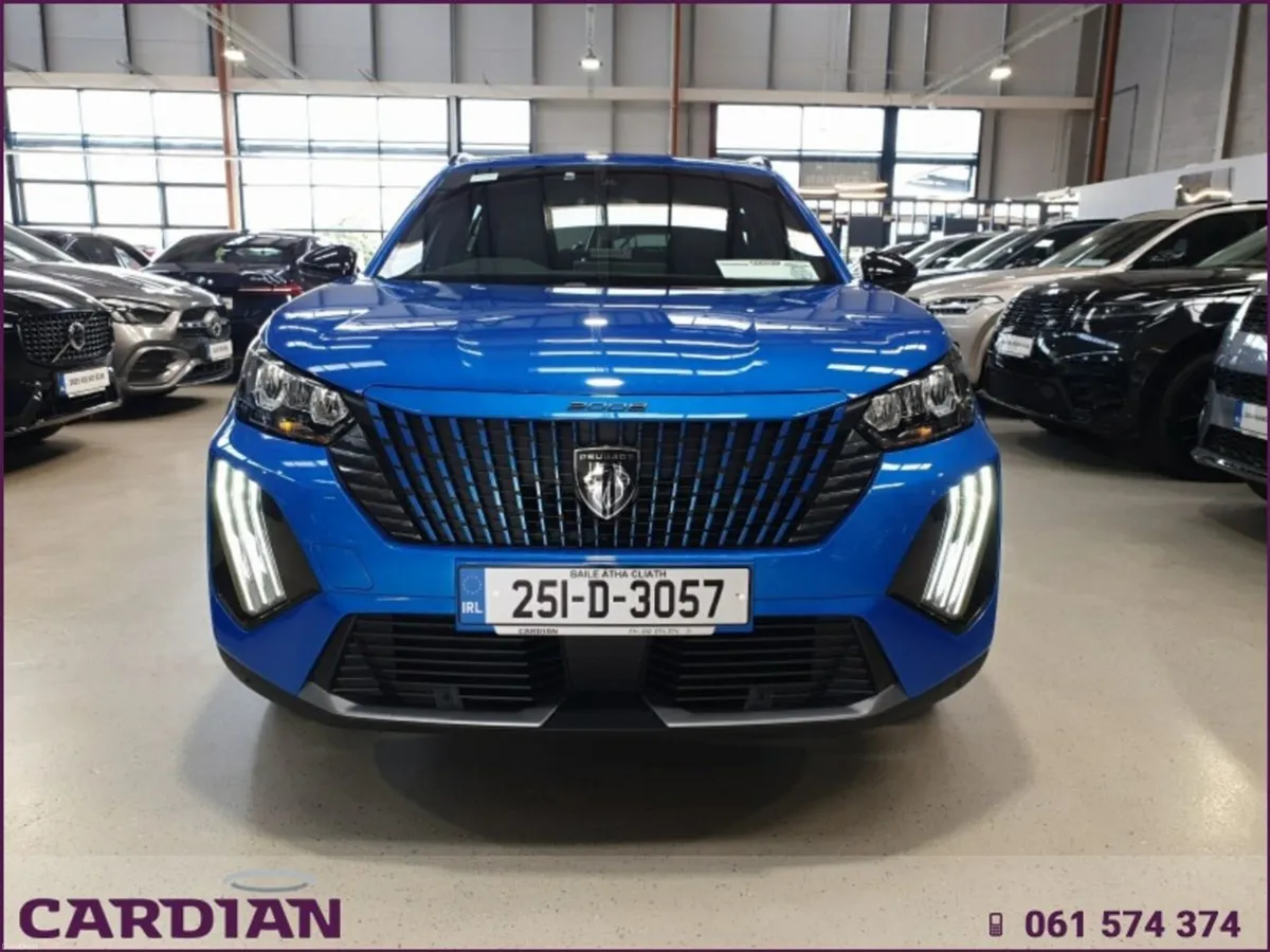 Peugeot 2008 Electric 156bhp (54 Kwh) Allure - Image 3