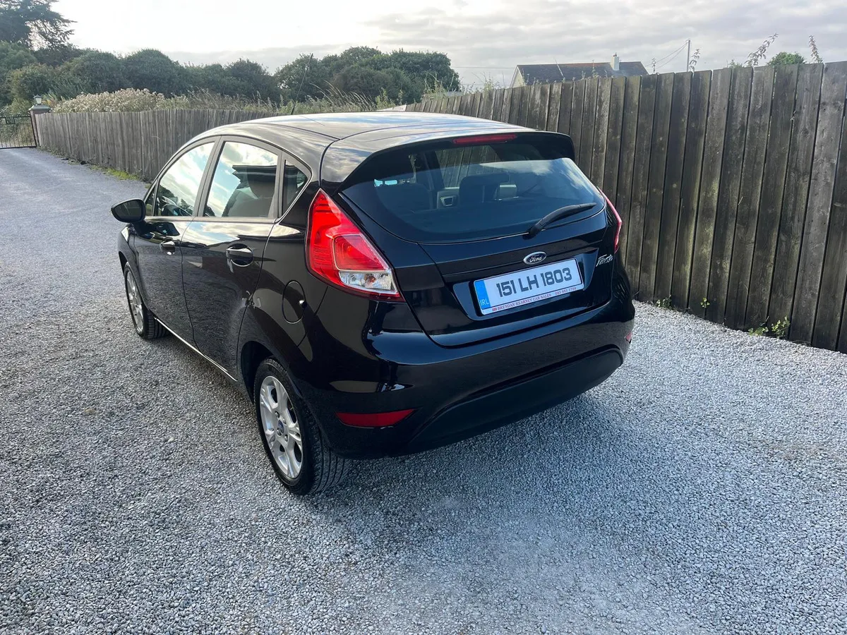Ford Fiesta 2015 - Image 3