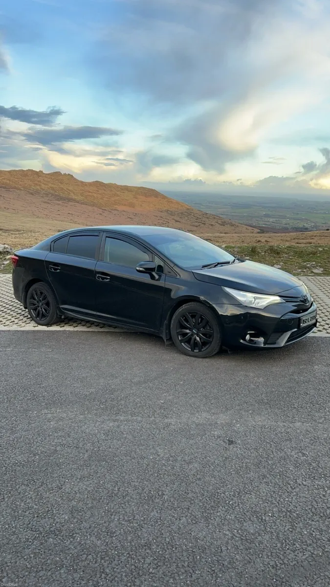 Toyota Avensis Business Edition (NCT 11/26) - Image 1