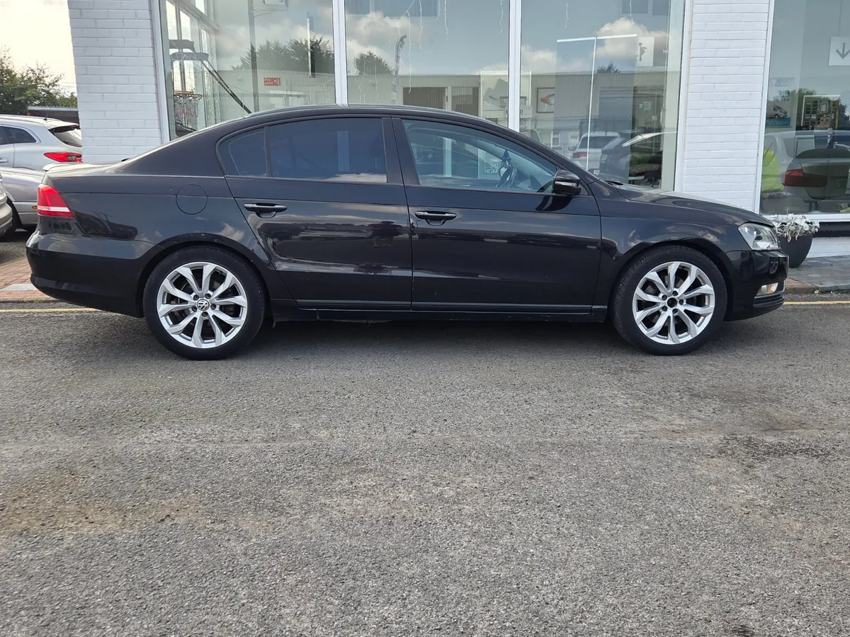 Volkswagen Passat 2014 - Image 3