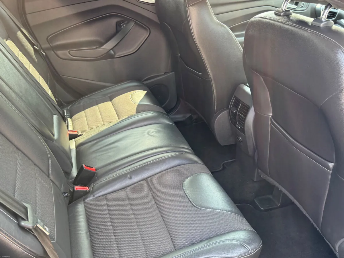 Ford Kuga Lovely high driving position - Image 4