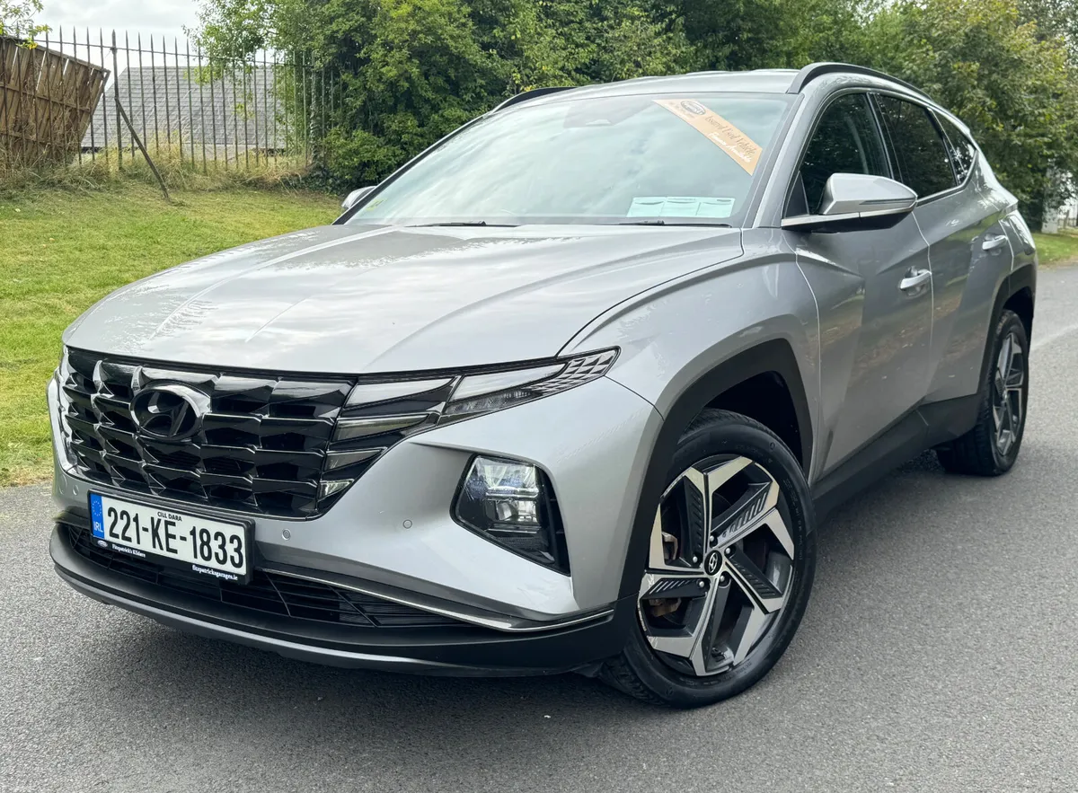 Tucson 4WD Executive Plus PHEV- 2022 - Image 3