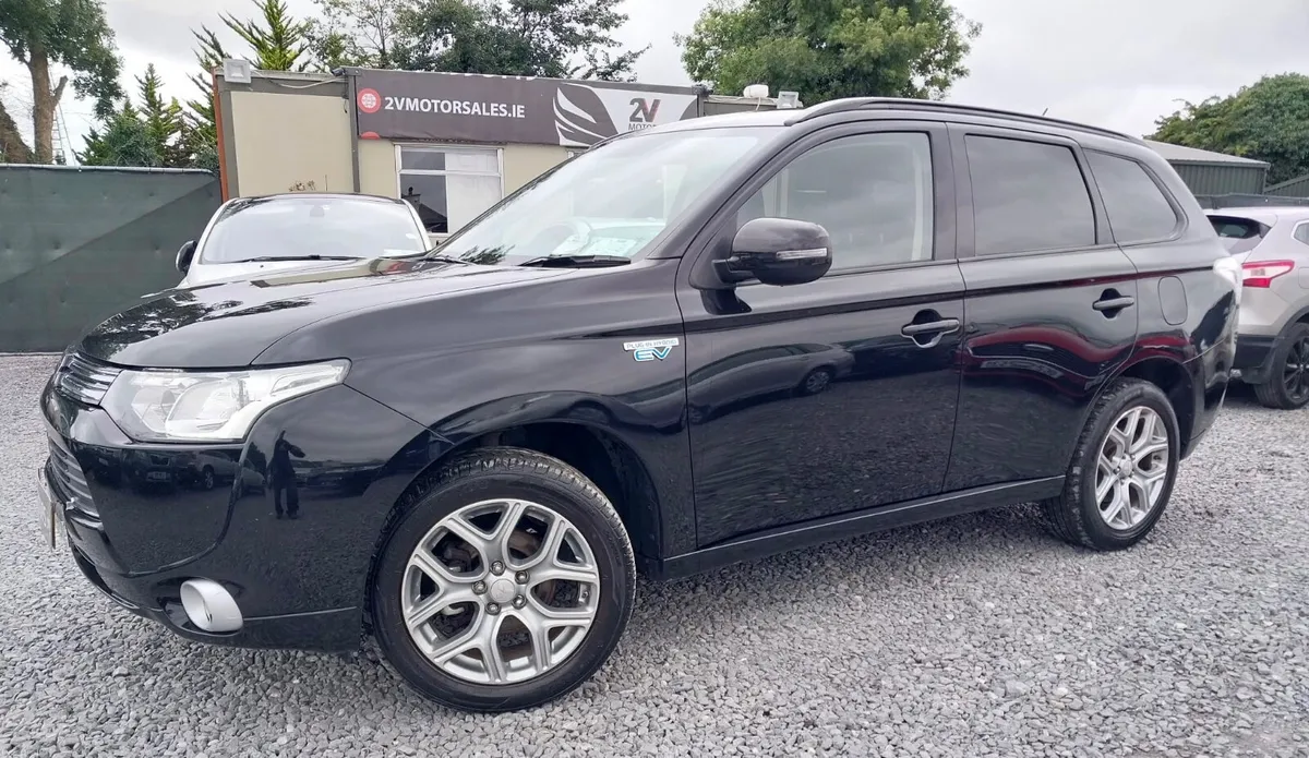 🔵 Mitsubishi Outlander 2.0 GX3H PHEV 160 BHP 4WD - Image 2