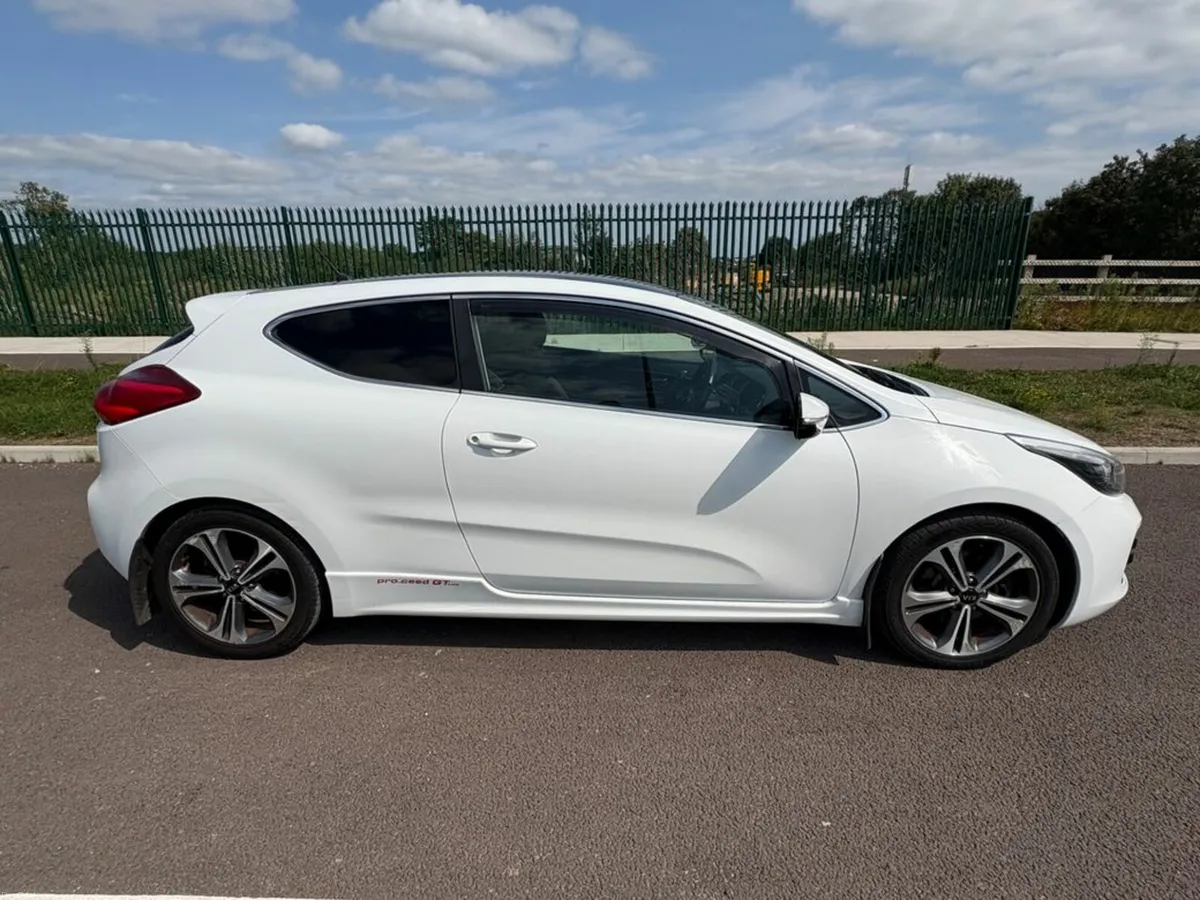 Kia ProCeed Proceed 1.6 GT Line 3DR, Multi-Functio - Image 3