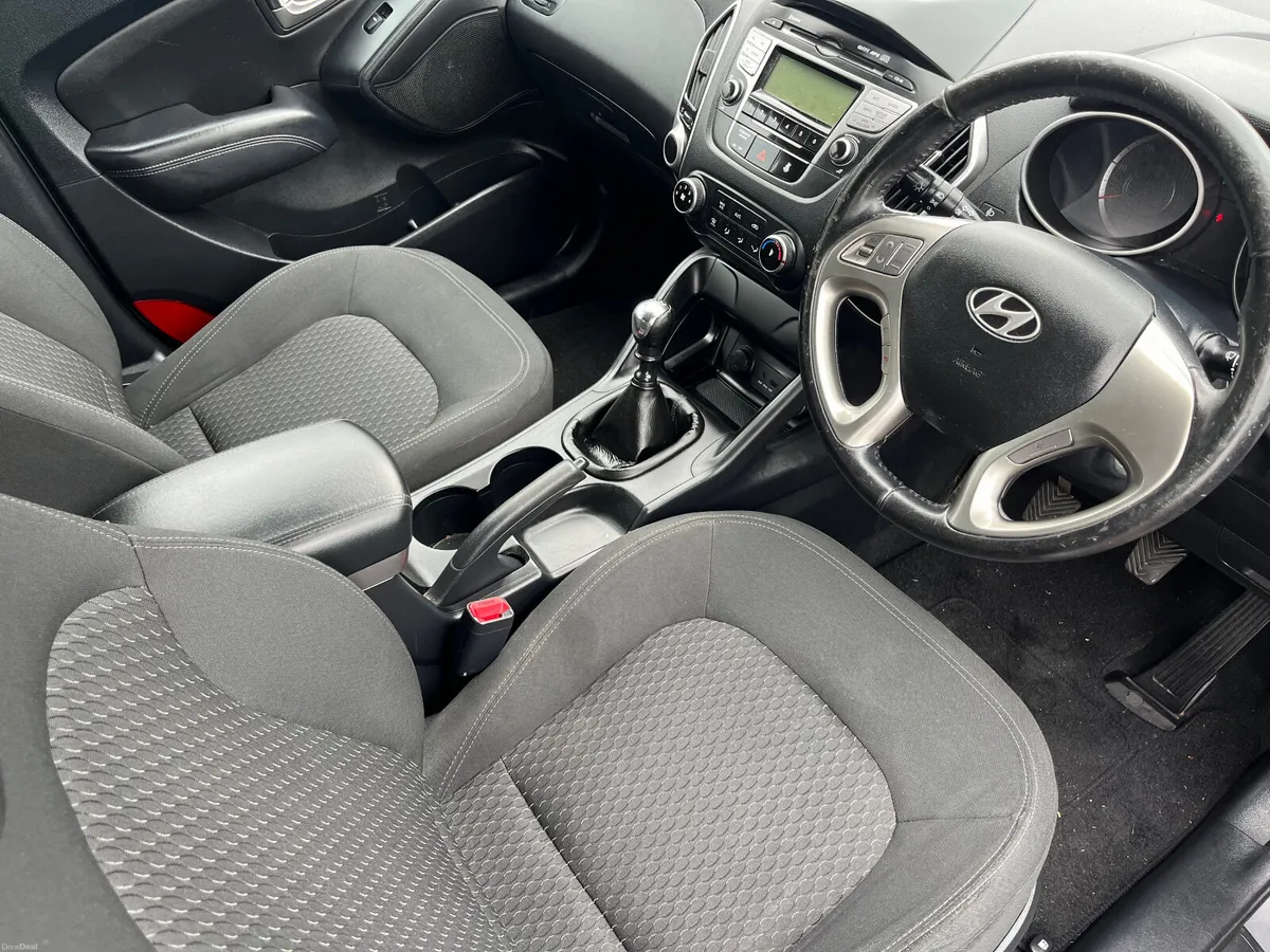 Hyundai ix35 1.7 - Image 3