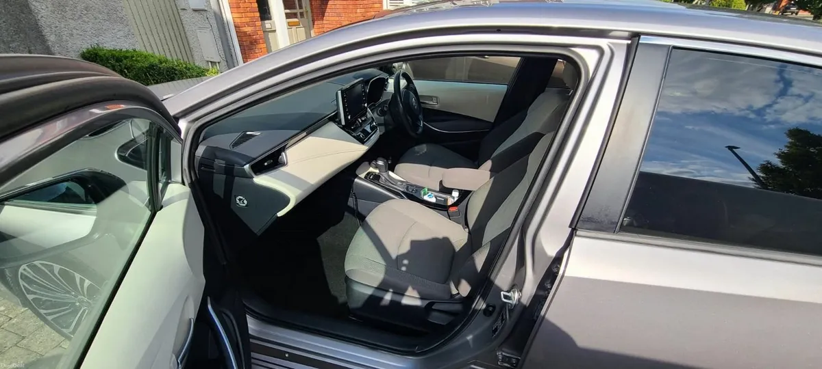 Toyota Corolla Sport Saloon 2020 - Image 4