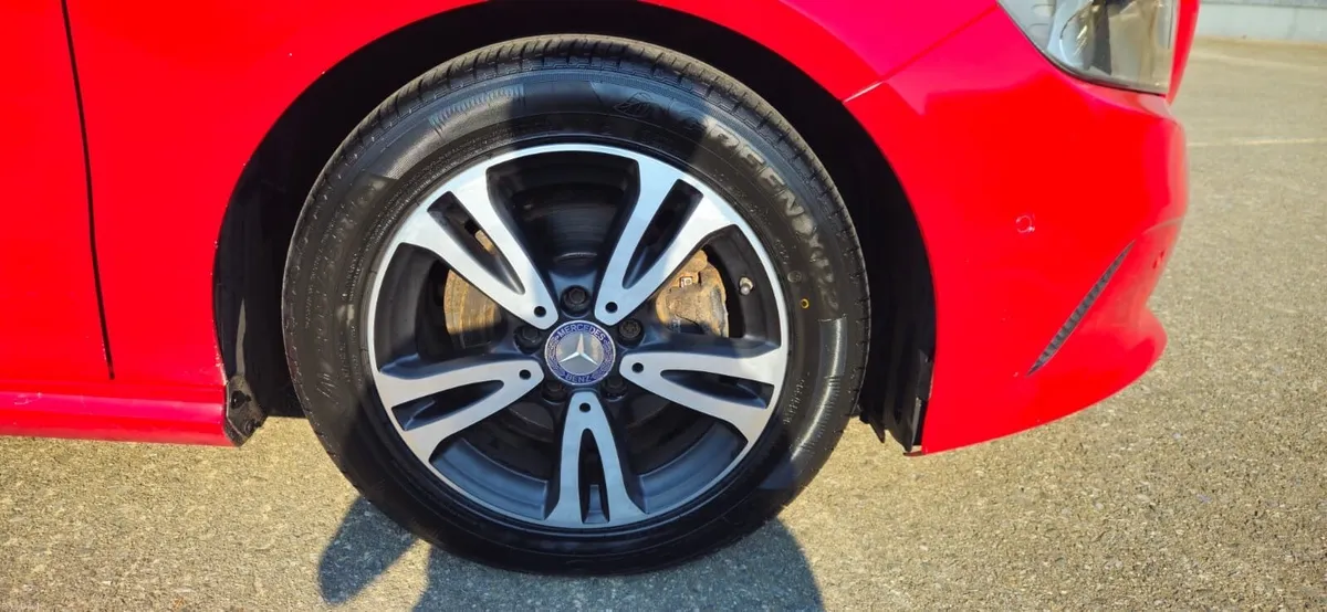 Mercedes-Benz A-Class 2016 - Image 2