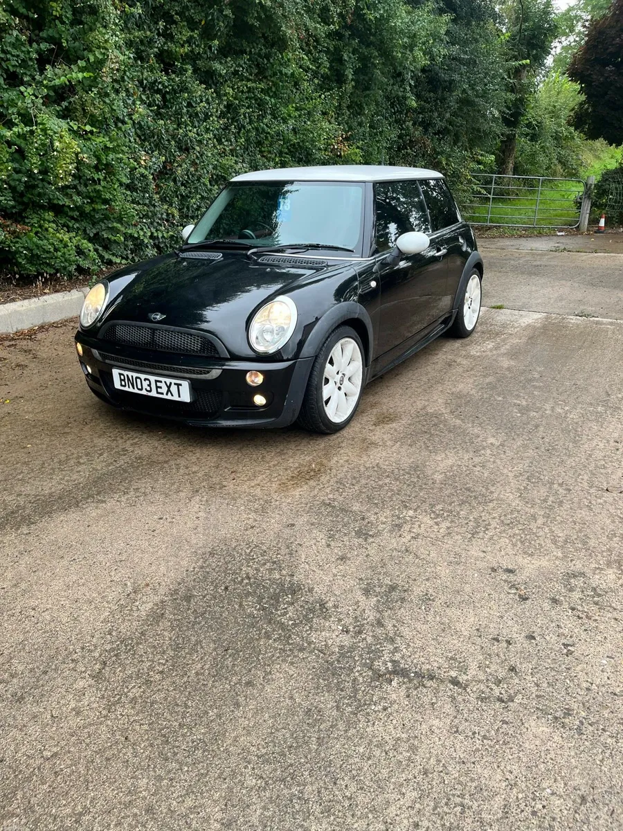 Mini 2003 - Image 1