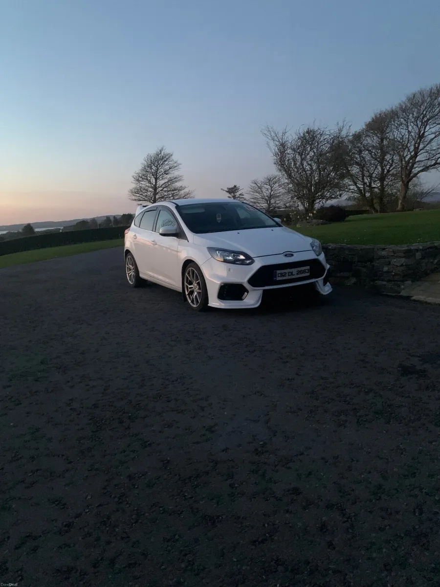 Ford Focus 2013 - Image 4