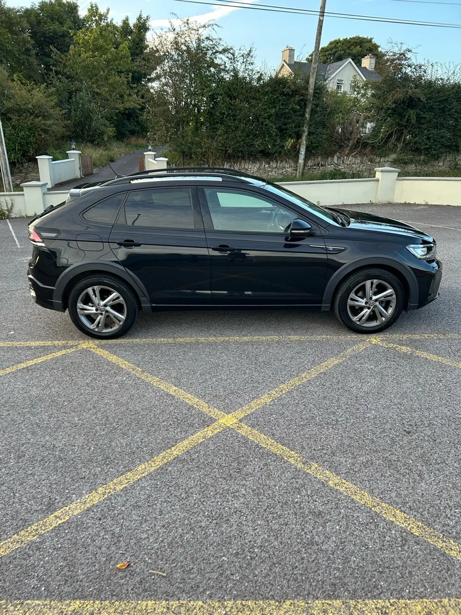 Volkswagen Tiago - Image 2