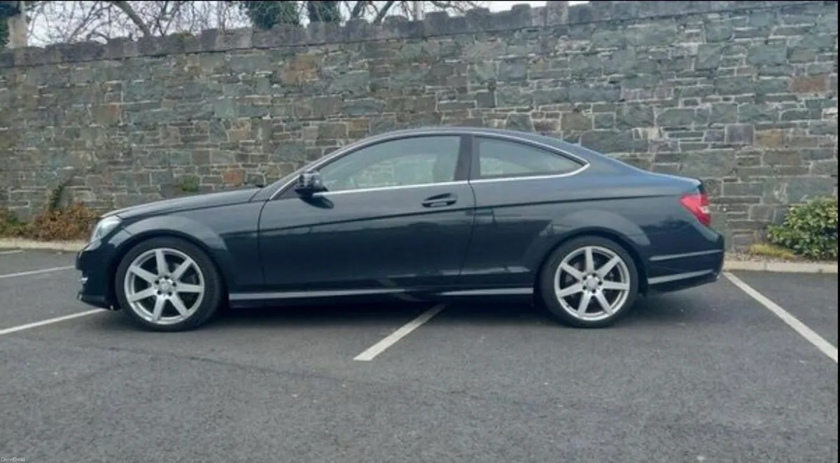 (New nct) Mercedes-benz C-class C220 AMG - Image 3