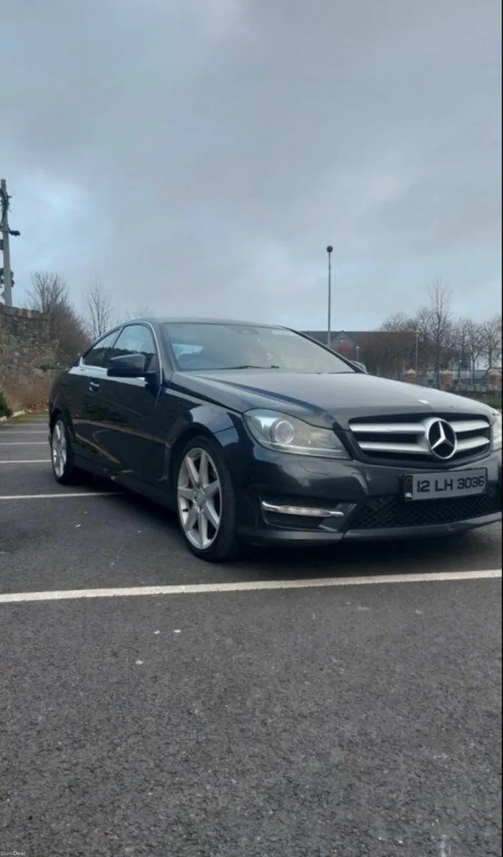 Mercedes-benz C-class C220 AMG - Image 5