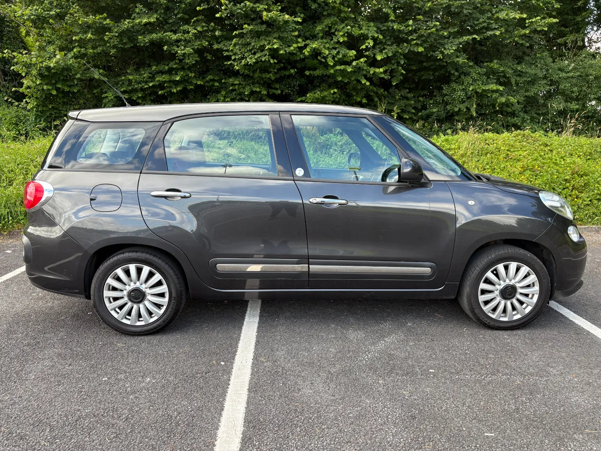 Fiat 500 L 2016 7 Seater, Automatic - Image 3