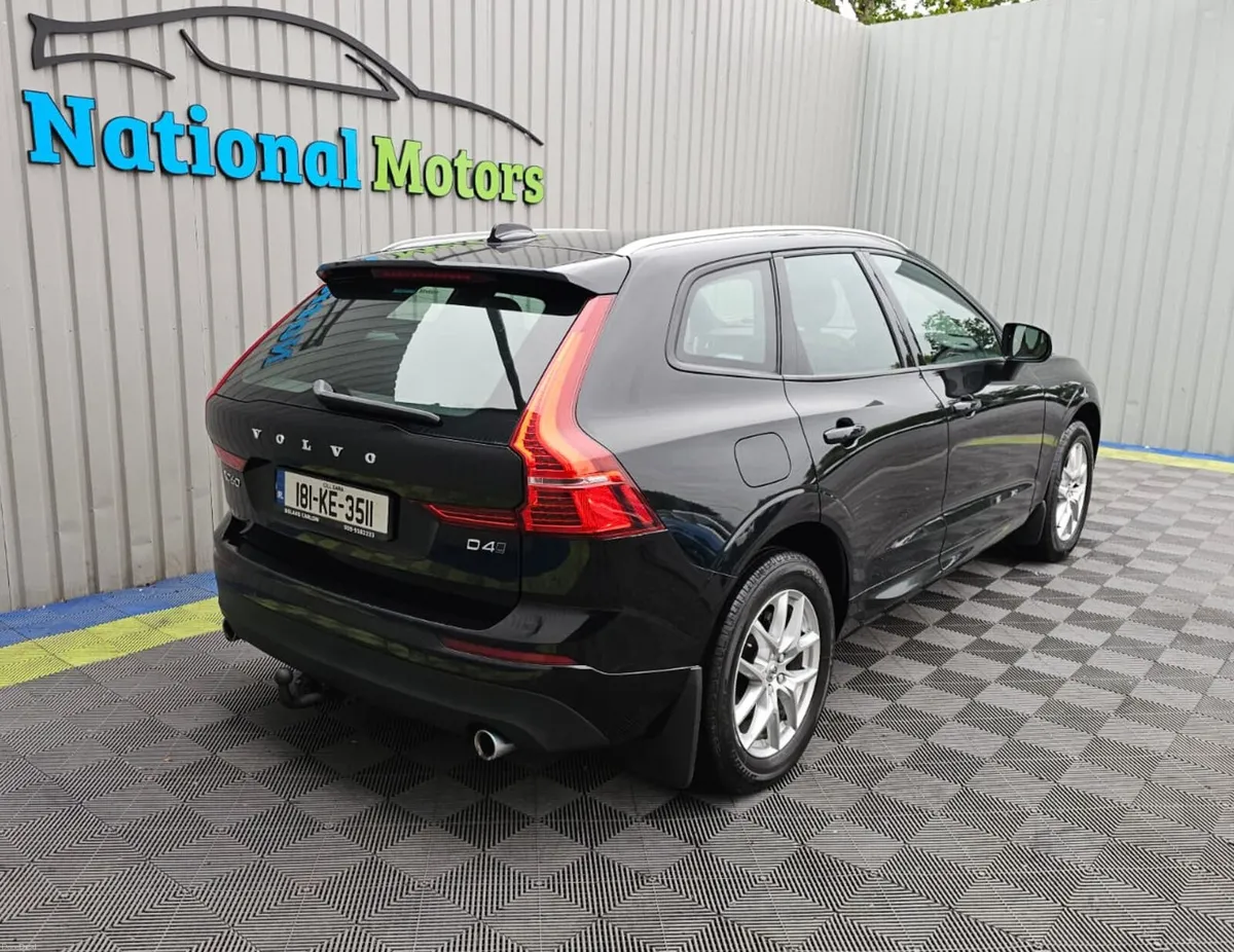 2018 Volvo XC60 2.0 D4 AWD Momentum  Automatic - Image 3