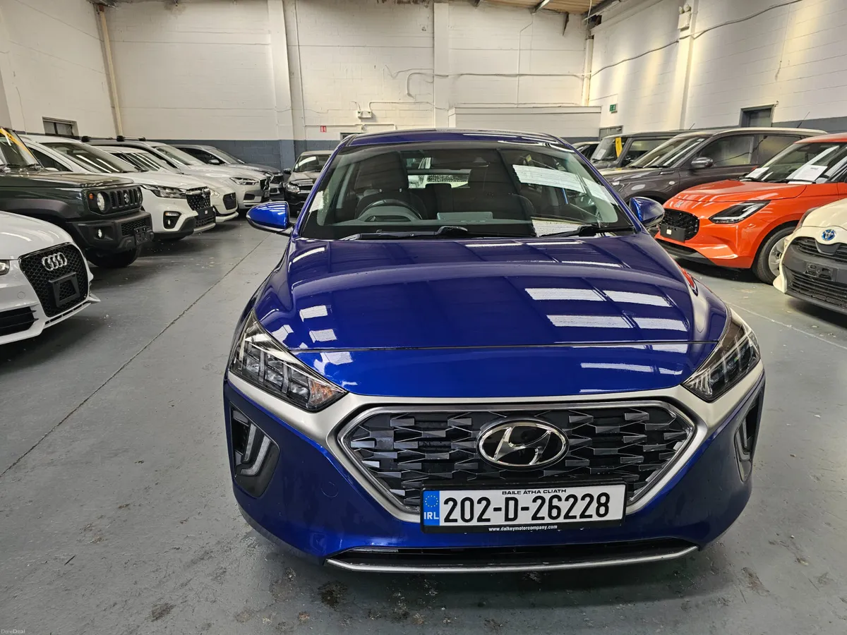 Hyundai IONIQ 2020 Plug in Hybrid - Image 2