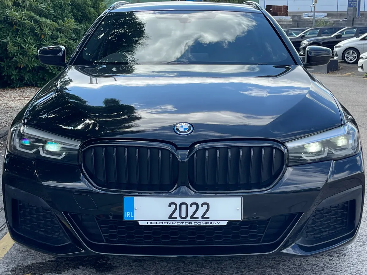 2022 BMW 5-SERIES.. AUTO.. HUGE SPEC.. - Image 4