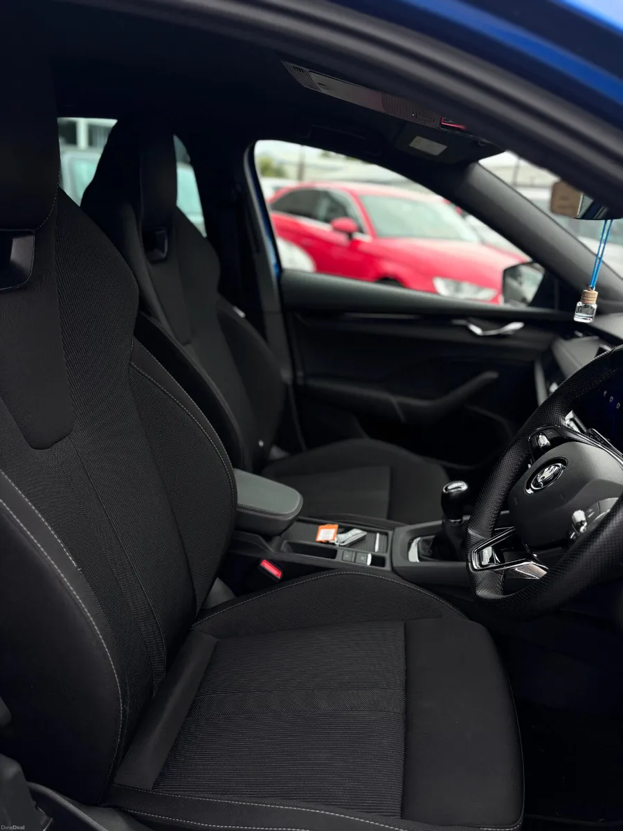 231 Skoda Octavia 2.0 TDI 150 HP MANUEL - Image 4