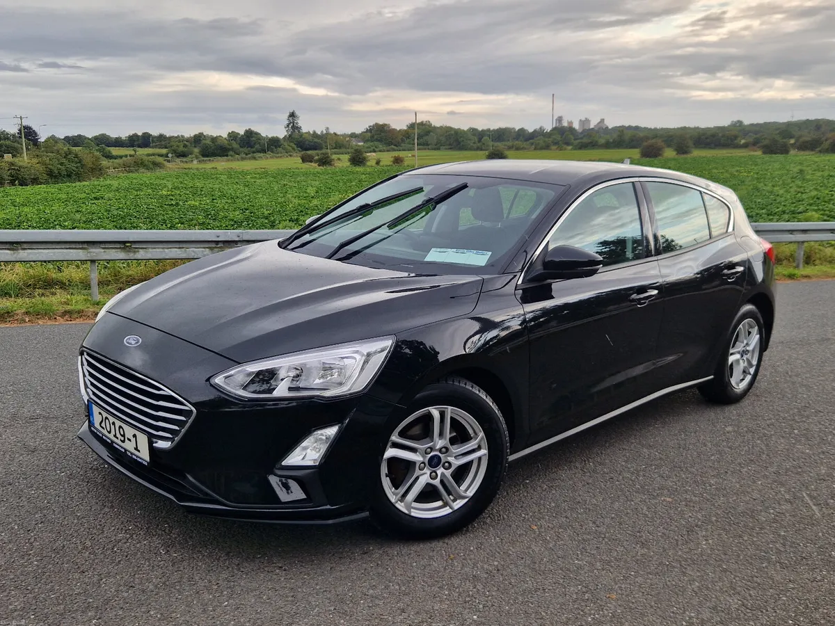 Ford Focus  ZETEC TDCI 2019 - Image 1