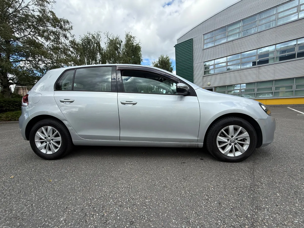 Volkswagen Golf 1.4 TSI DSG Highline - Image 3