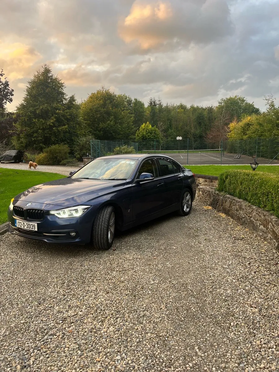BMW 330e 252bhp SE - Image 3