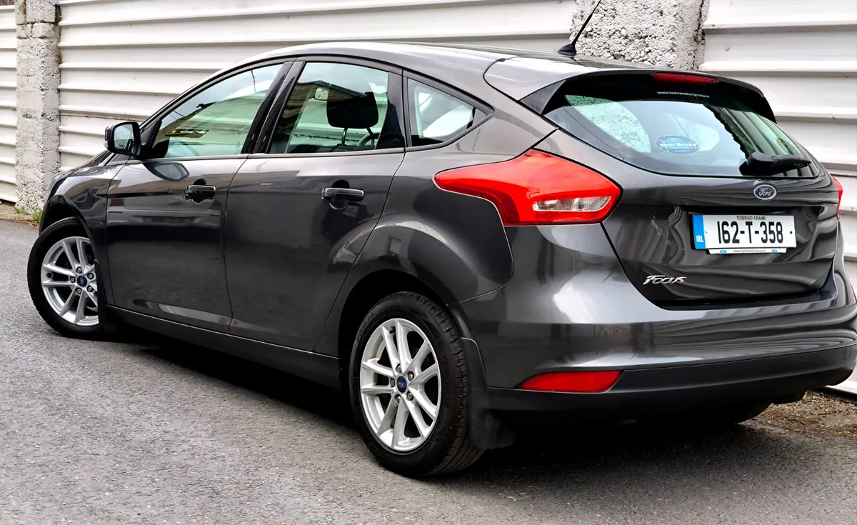 Ford Focus 2016 STYLE , FINANCE, WARRANTY - Image 4