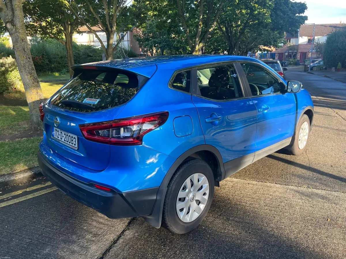 Nissan Qashqai  Automatic VERY LOW KM, URGENT SALE - Image 4