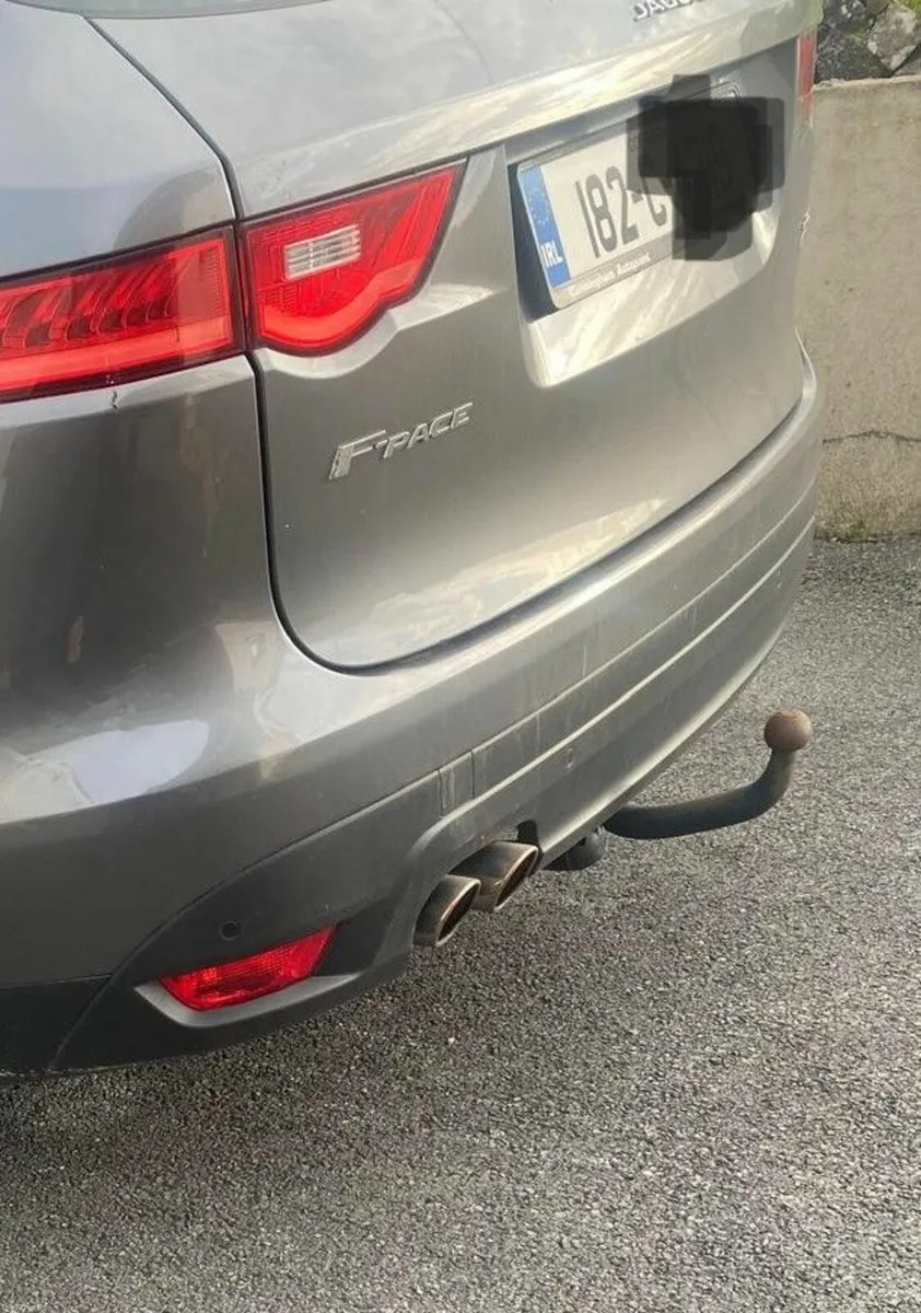 Jaguar F-Pace 2018 - Image 2