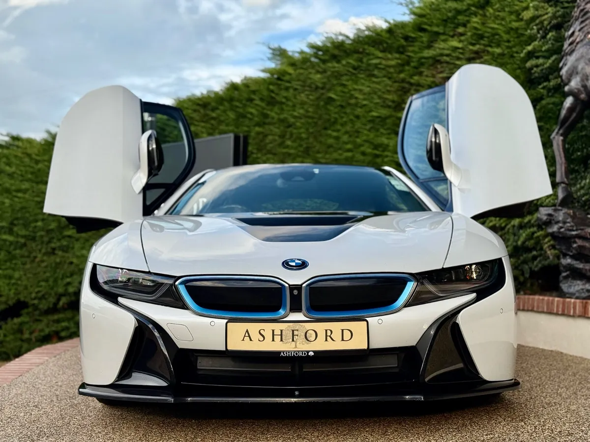 2018 BMW I8 FULL BMW HISTORY TOP SPEC - Image 4