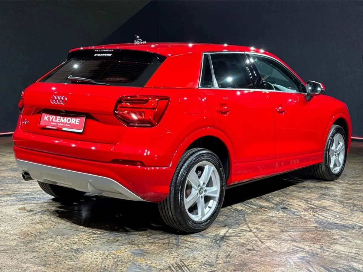 Audi Q2 LOW MILEAGE - 1.0 TFSI AUTOMATIC - REVERSE - Image 4