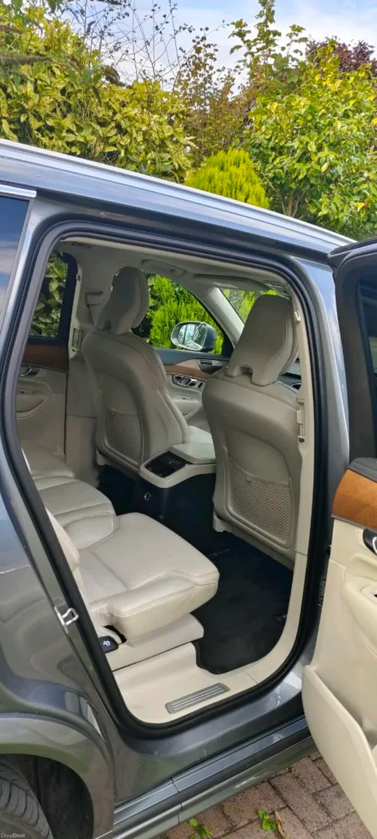 Volvo XC90 2019 - Image 3