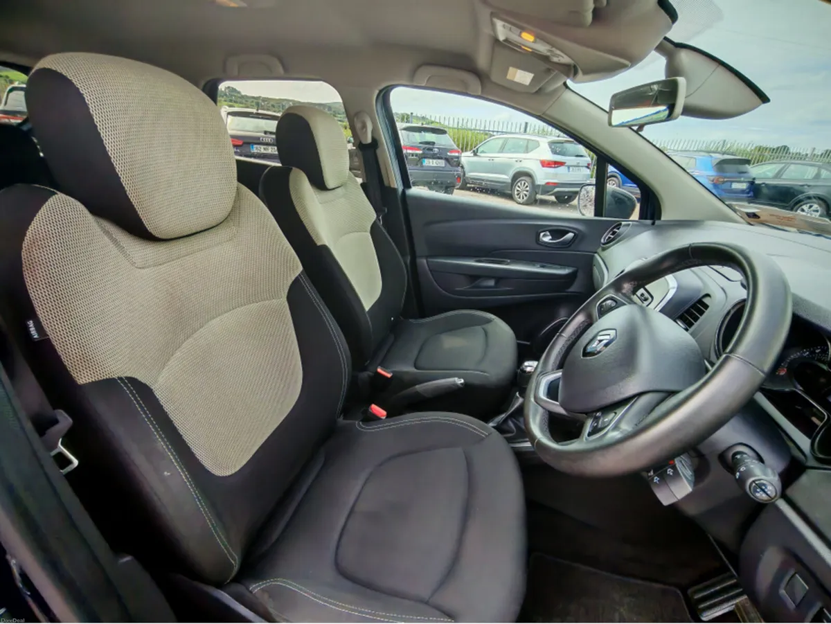 RENAULT CAPTUR ICONIC TCE 90 MY18 4DR - Image 4