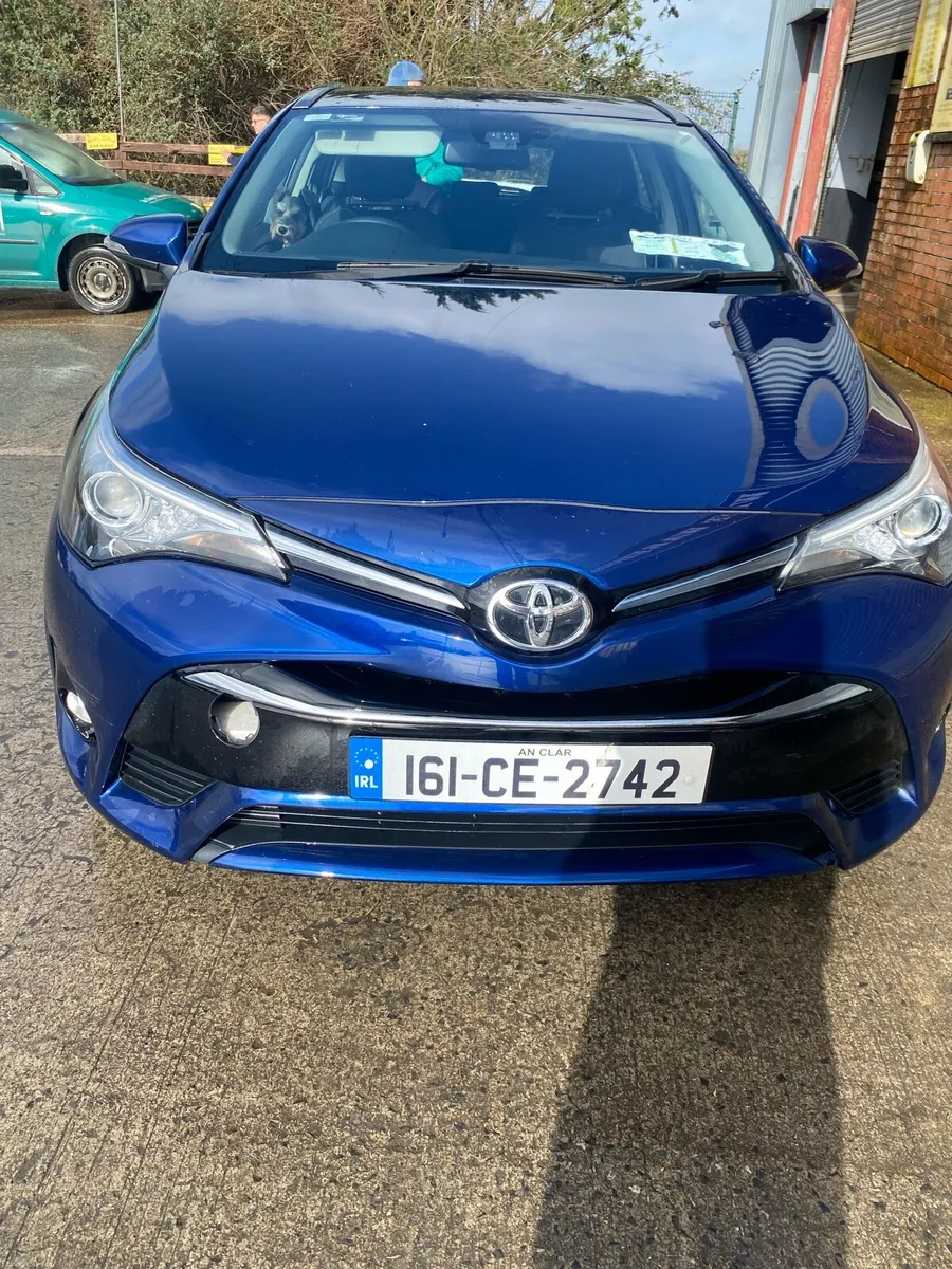 Toyota Avensis - Image 2