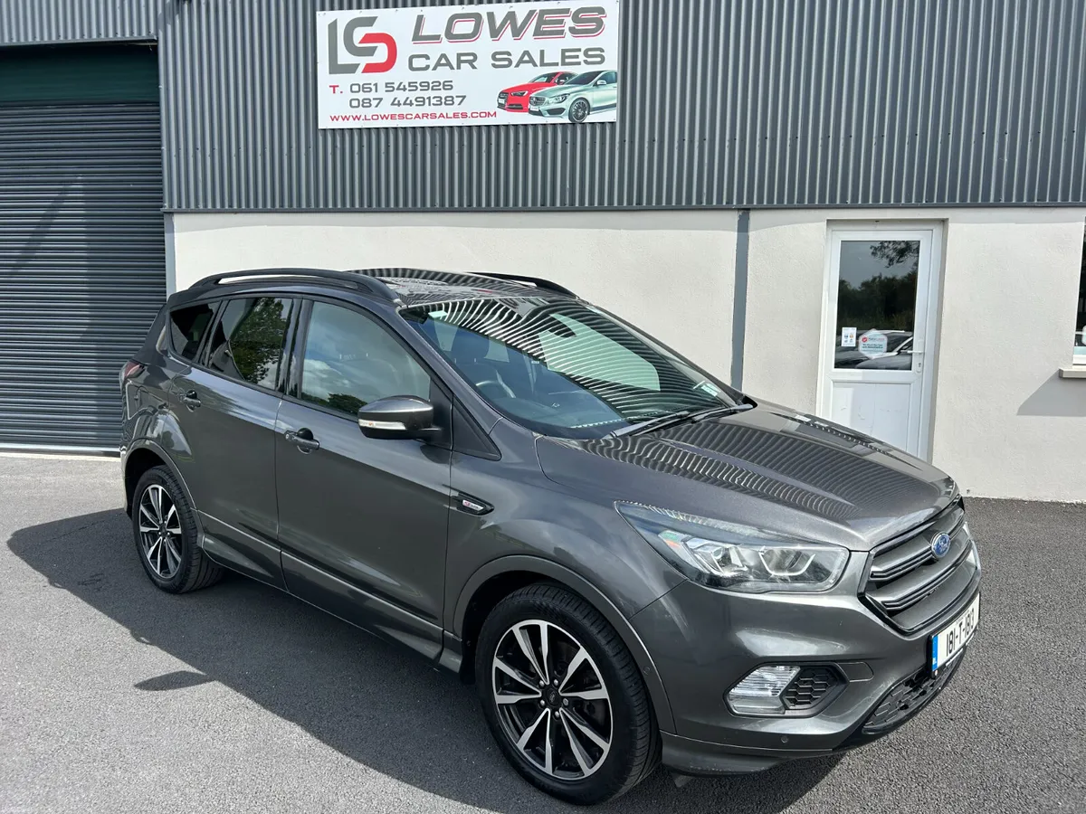 181 Ford Kuga ST-Line 1.5 TDCI 120PS - Pan Roof - Image 1
