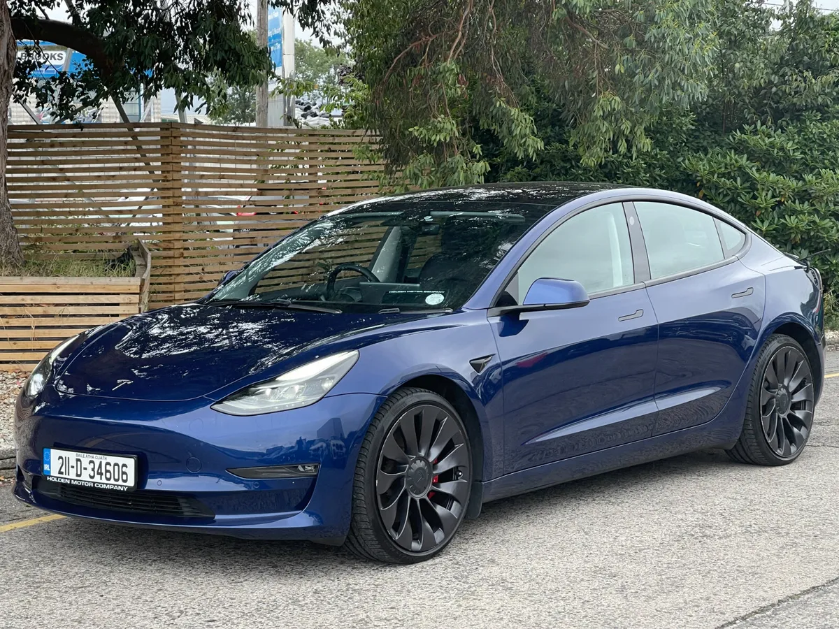 2021 Tesla Model 3..PAN ROOF..AWD..HEATED SEATS - Image 2