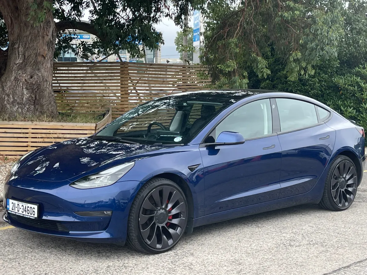 2021 Tesla Model 3..PAN ROOF..AWD..HEATED SEATS - Image 3