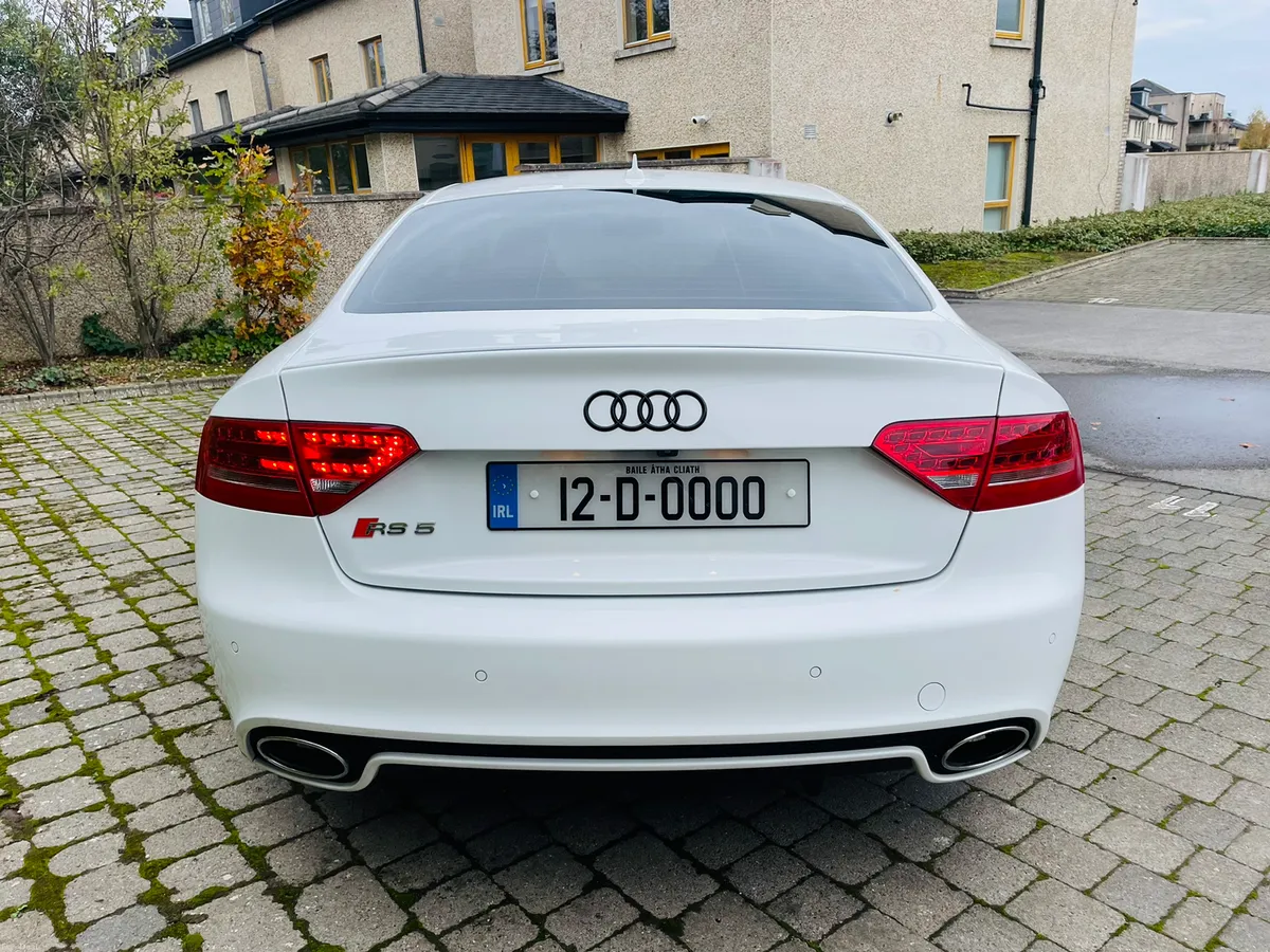 2012 AUDI RS5 4.2 V8 FSI QUATTRO S-TRONIC B.E. - Image 4
