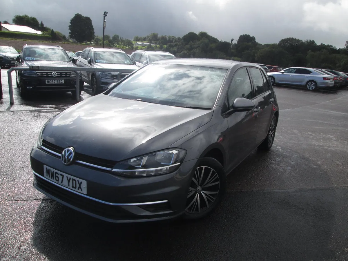 2018  VOLKSWAGEN  GOLF  AUTOMATIC  2.0  TDI  SE - Image 2