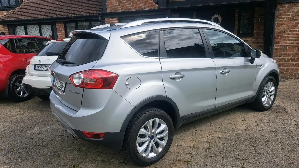 FORD KUGA 2.0D 4X4 2012 TITANIUM MODEL MINT - Image 1