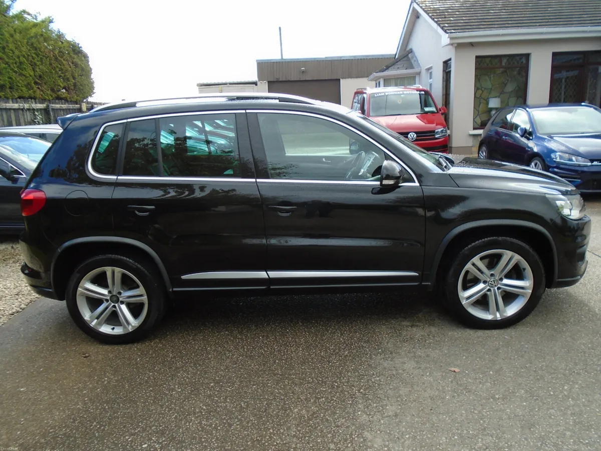 Volkswagen Tiguan 2016,edition r,leather,sunroof, - Image 2
