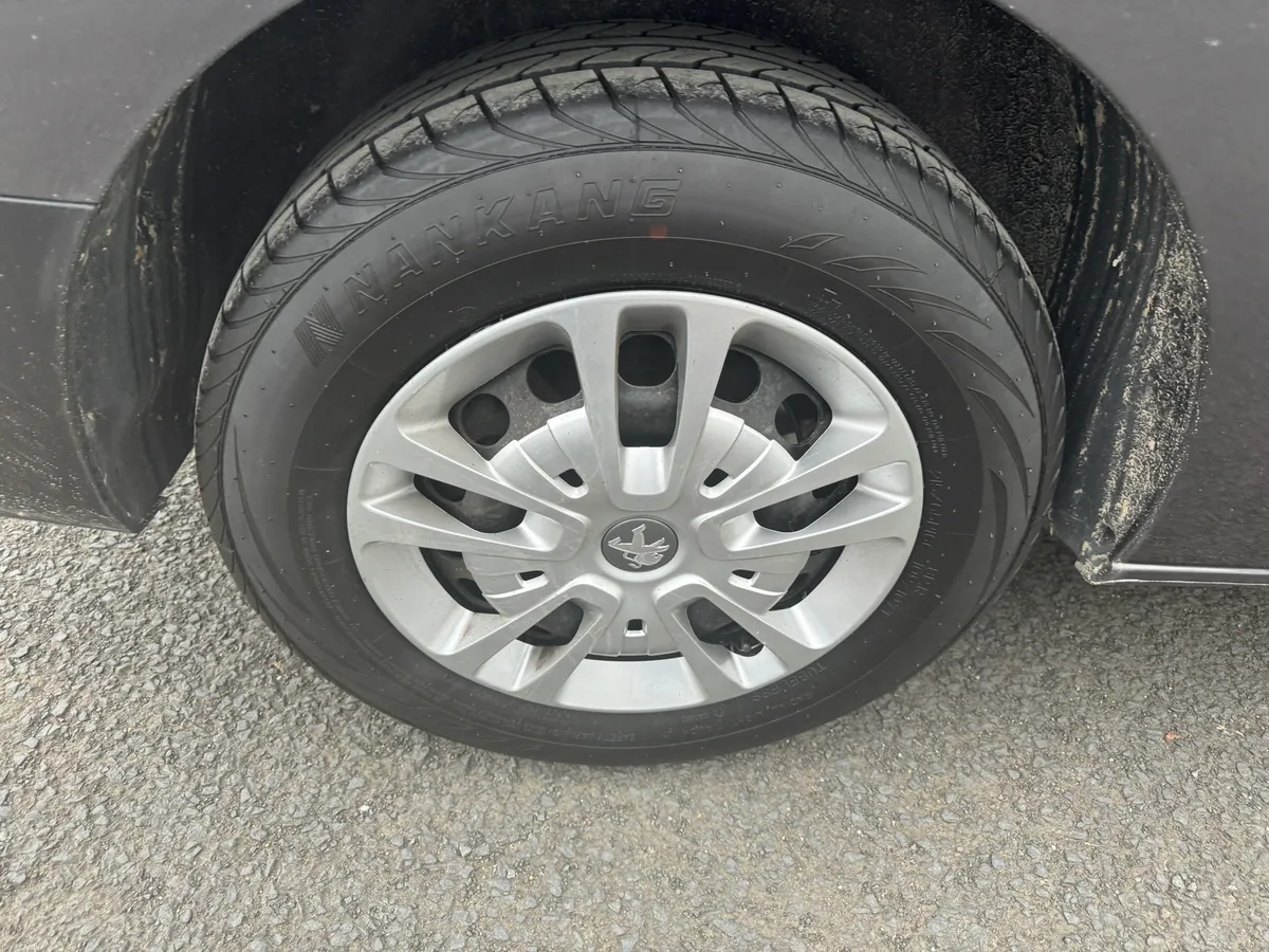 Peugeot expert - Image 4