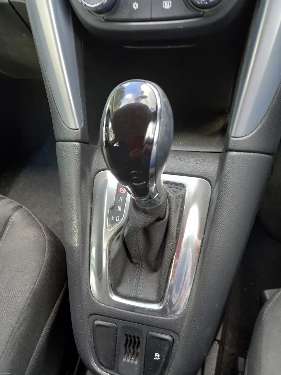 2018 Opel Zafira AUTOMATIC 1.4 Petrol - Image 3