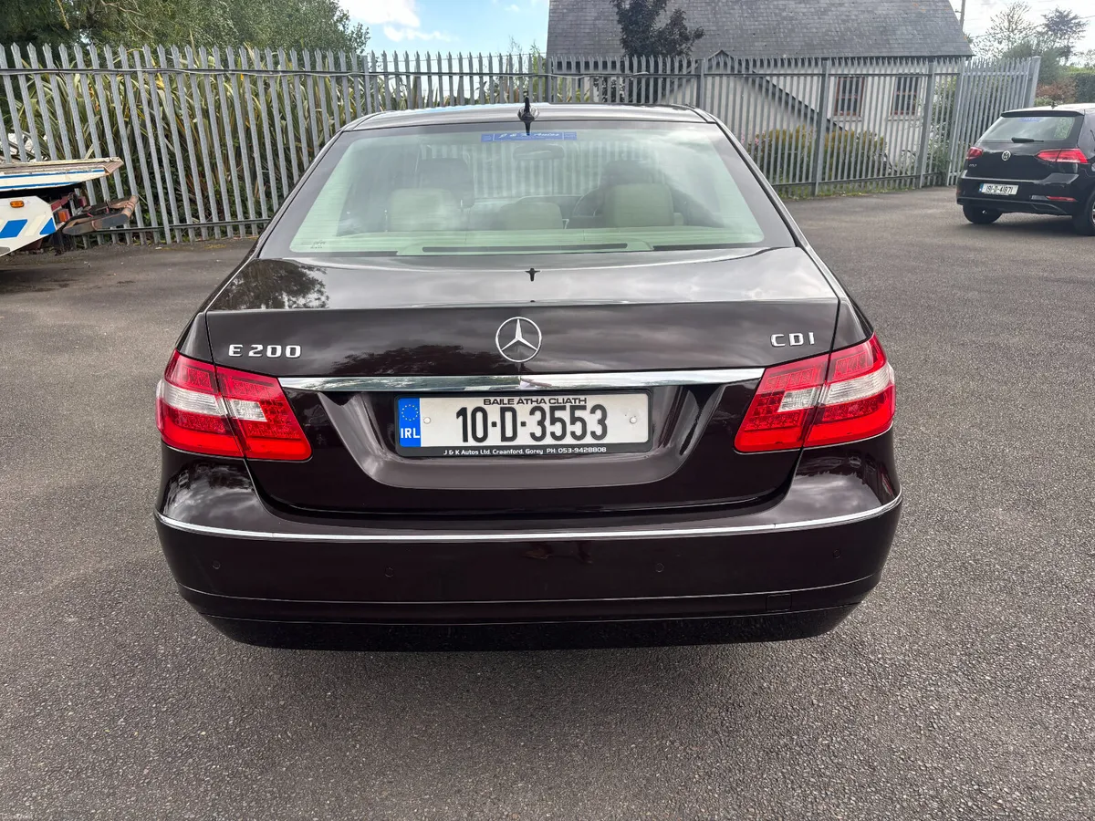 Mercedes-Benz E-Class 2010, 200 CDI BLUE EFFICIENC - Image 2