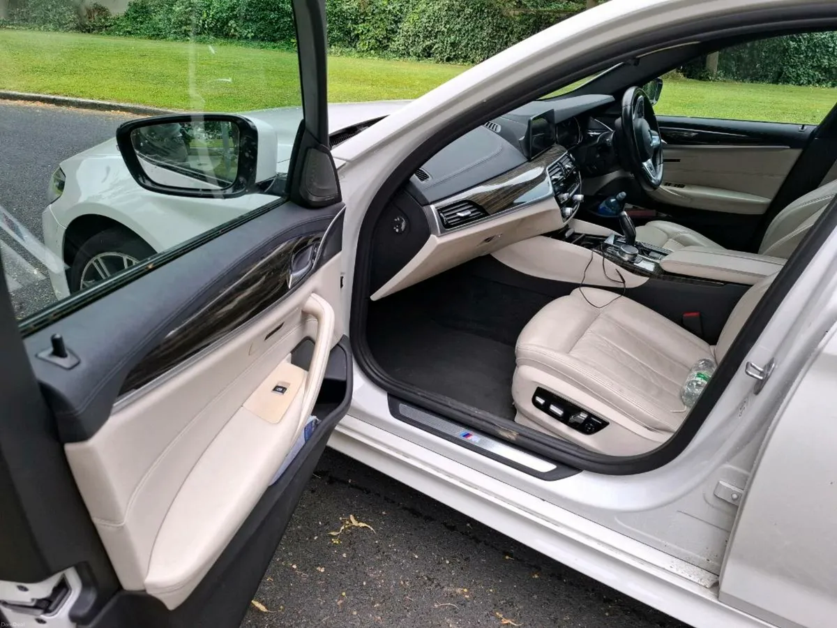 BMW 5-Series 2017 - Image 4