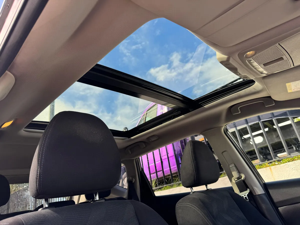 Nissan X-Trail 4X4 HIGH SPEC - Image 3