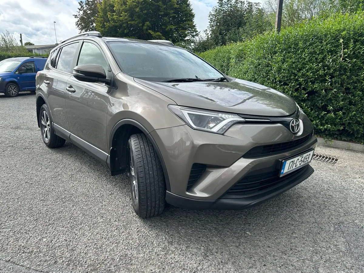 2017 Toyota rav4 dsl low kms tax test - Image 1