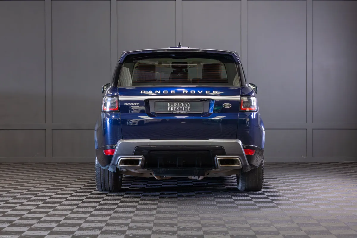 202 Range Rover Sport P400e HSE *Pan Roof - Image 4