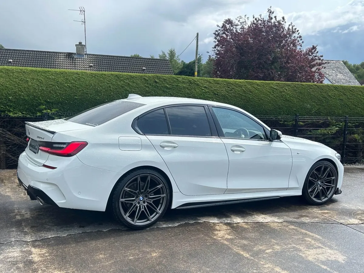 20 BMW 320 d Msport  €27000 inc Vrt - Image 4