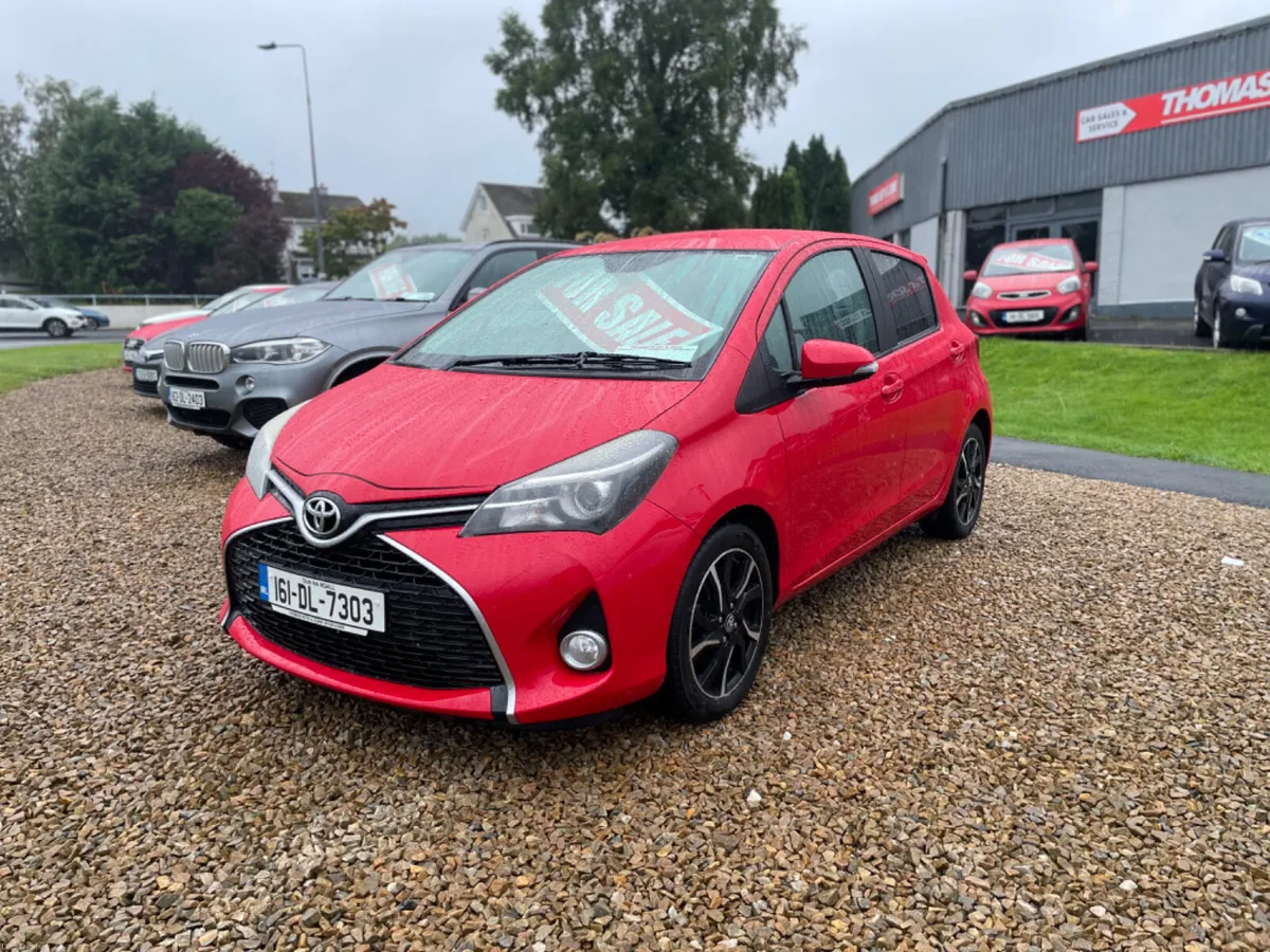 2016 Toyota Yaris Luna - Image 1