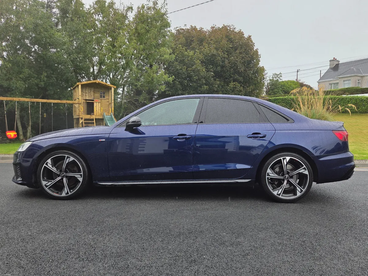 2022 AUDI A4 SLINE 2.0TDI 190BHP BLACK EDITION - Image 3