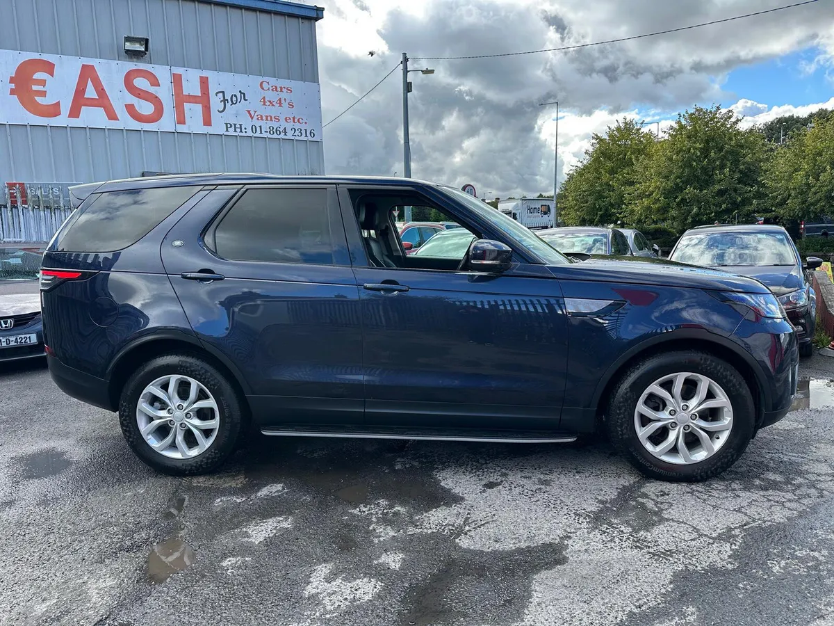 Land Rover Discovery 2.0 Diesel NCT  LOW KMS - Image 4